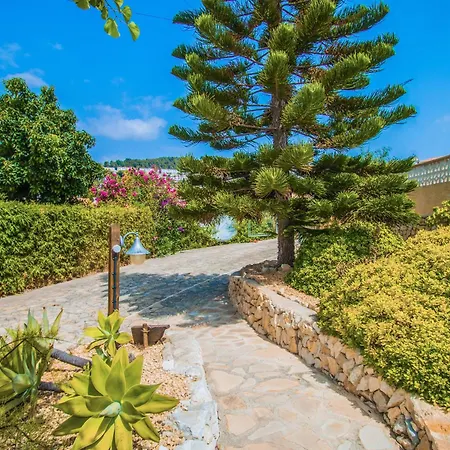 Paradise By Abahana Villa Calp