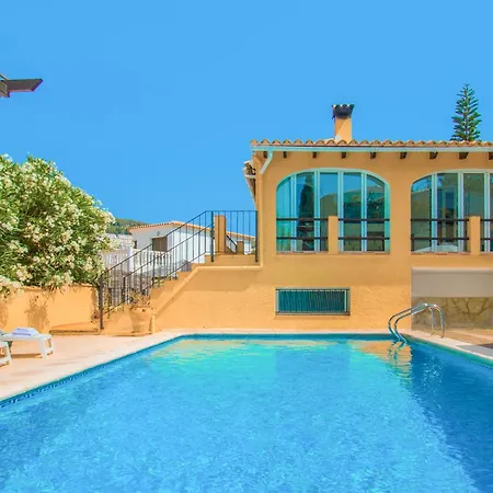 Villa Paradise By Abahana *